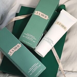 $60 La Mer The Essence Foaming Cleanser